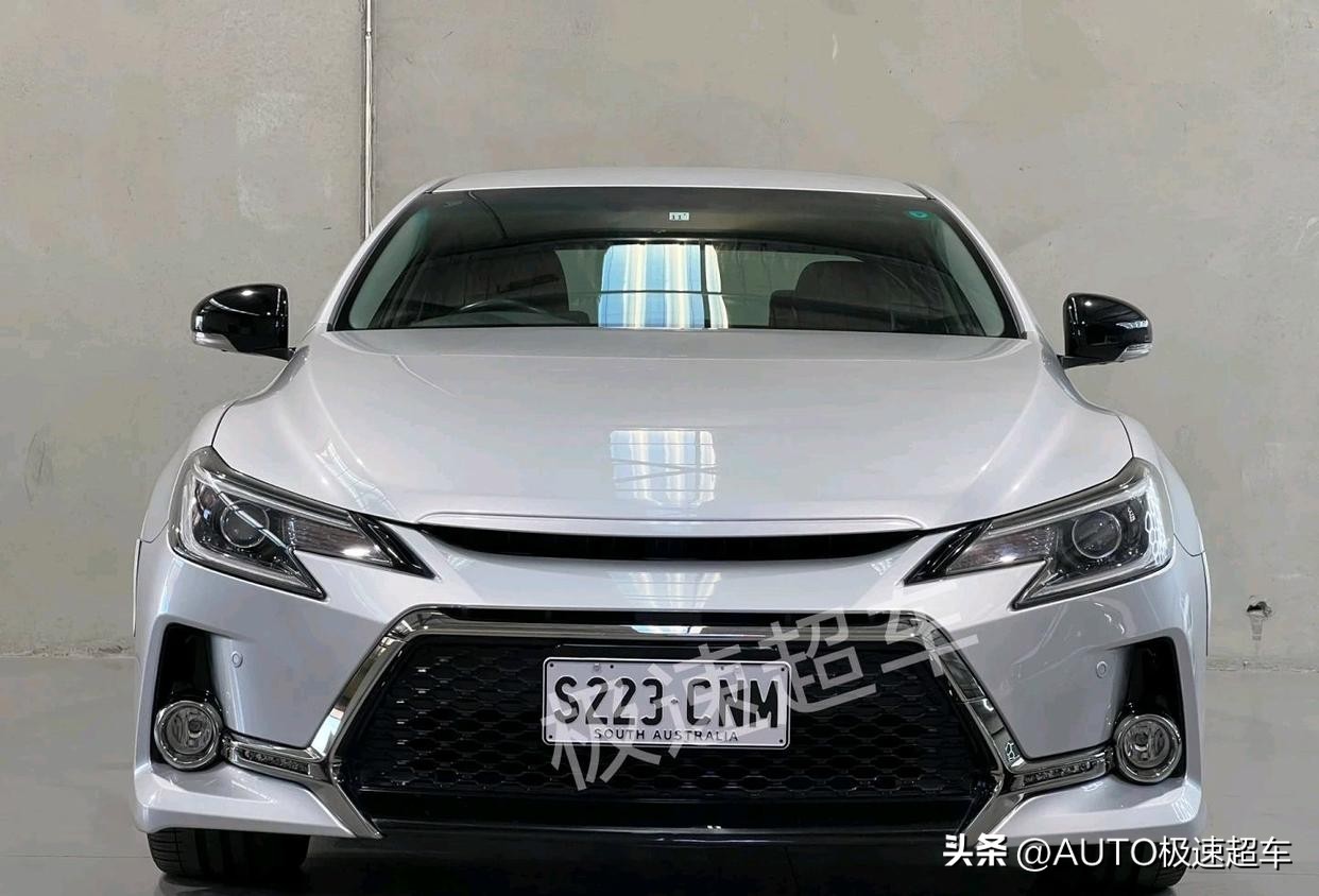 丰田锐志2.5混动,潮阳锐志天花板