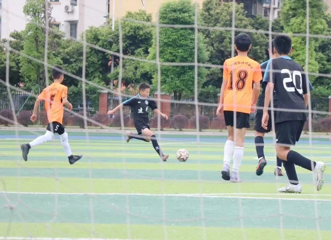 邛崃市南街小学校足球联赛,邛崃市校园足球联赛