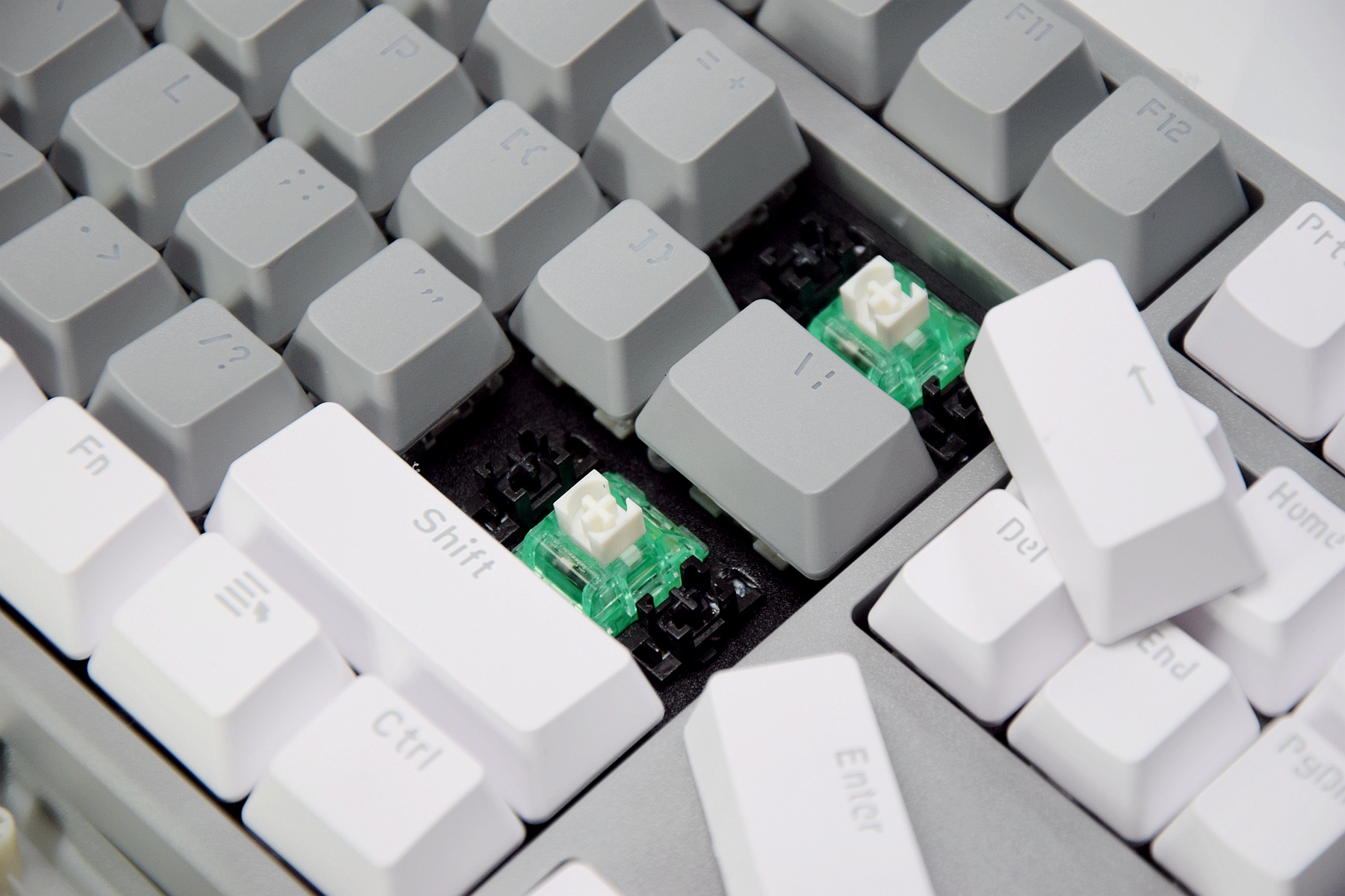 黑爵104键机械键盘,pbt键帽食品级