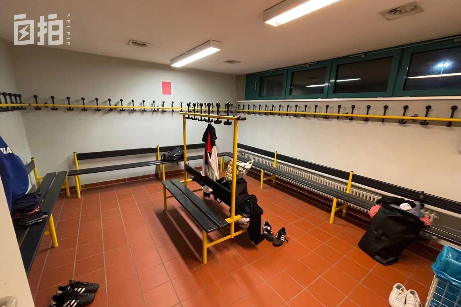 我从几岁开始踢足球,多少岁可以踢足球职业联赛