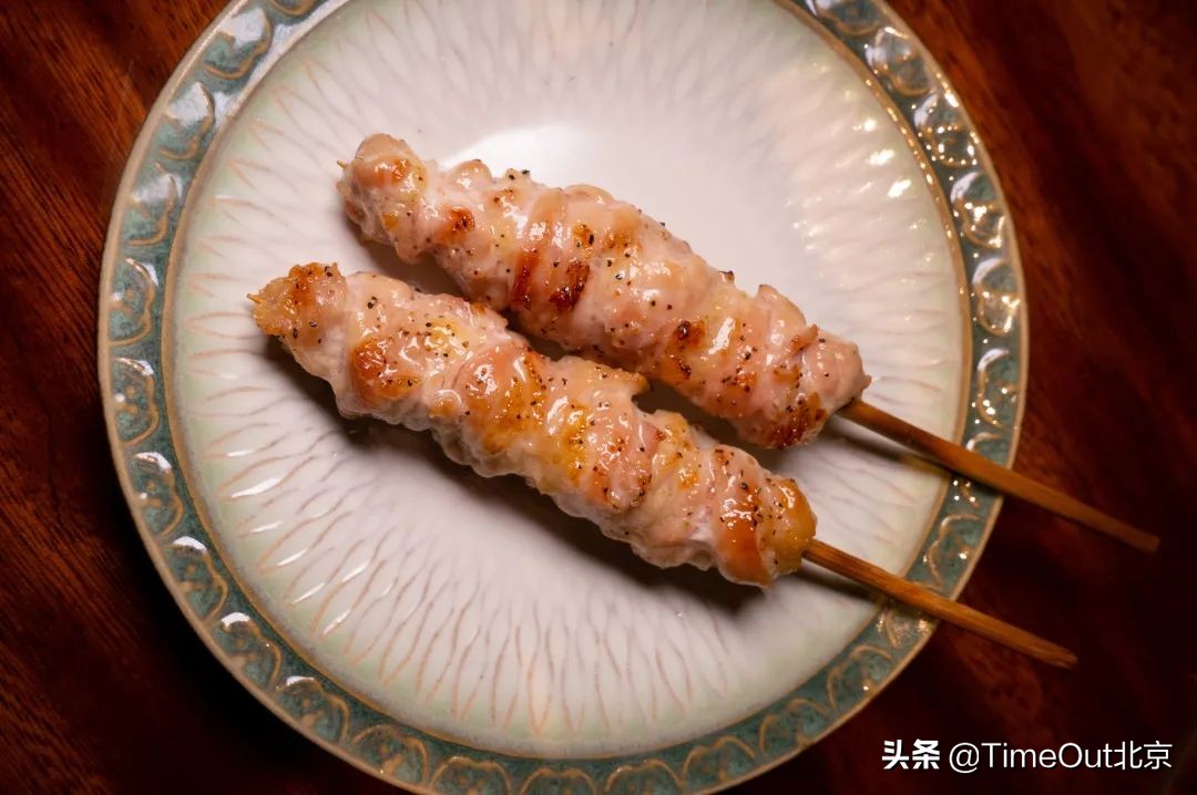 吃饱喝美幸福满溢，京城7个餐饮新消息