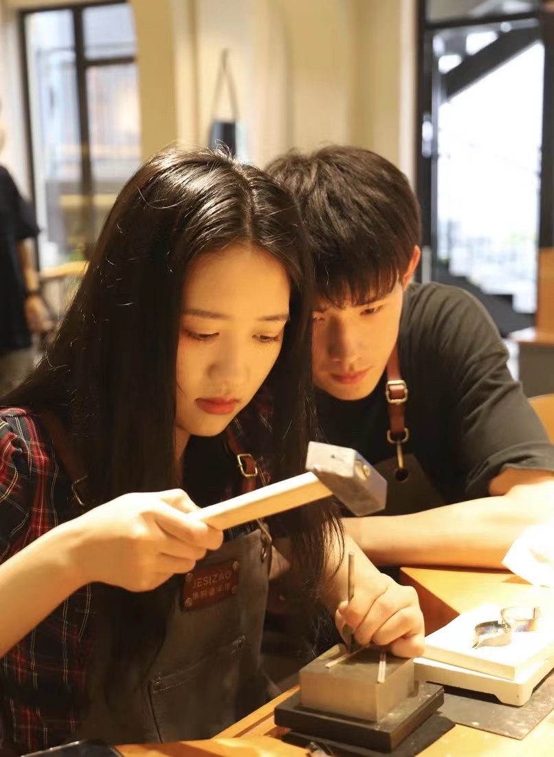 对店铺目标消费人群分析,生意参谋如何分析竞争店铺人群