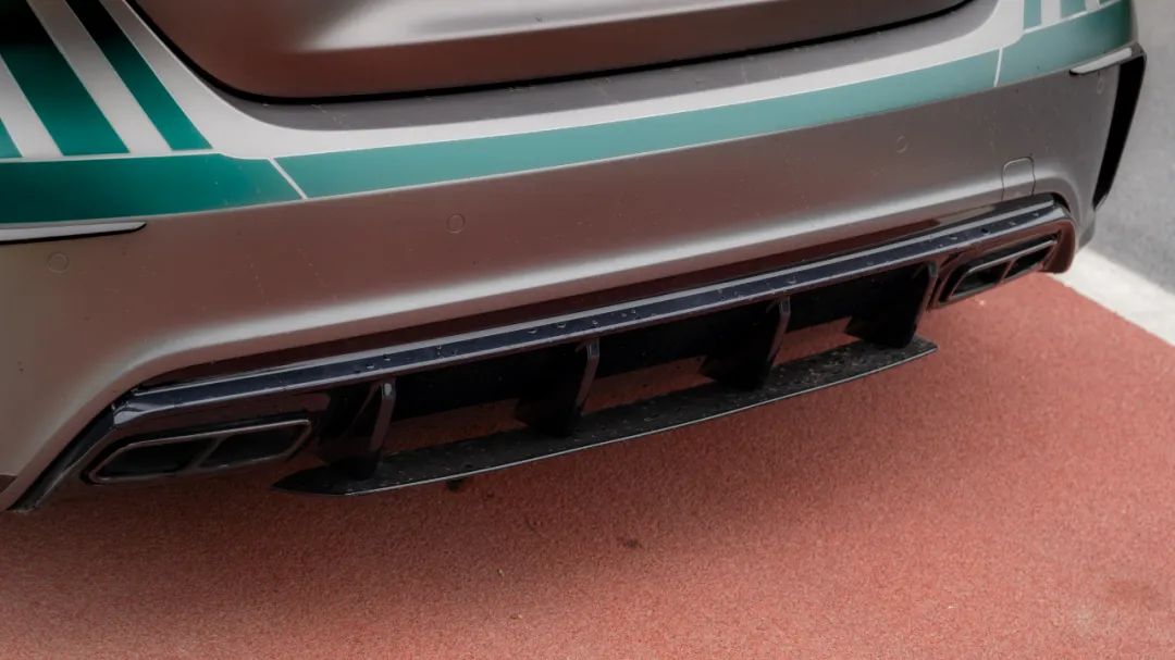 amg车队衣服,amg车队的衣服