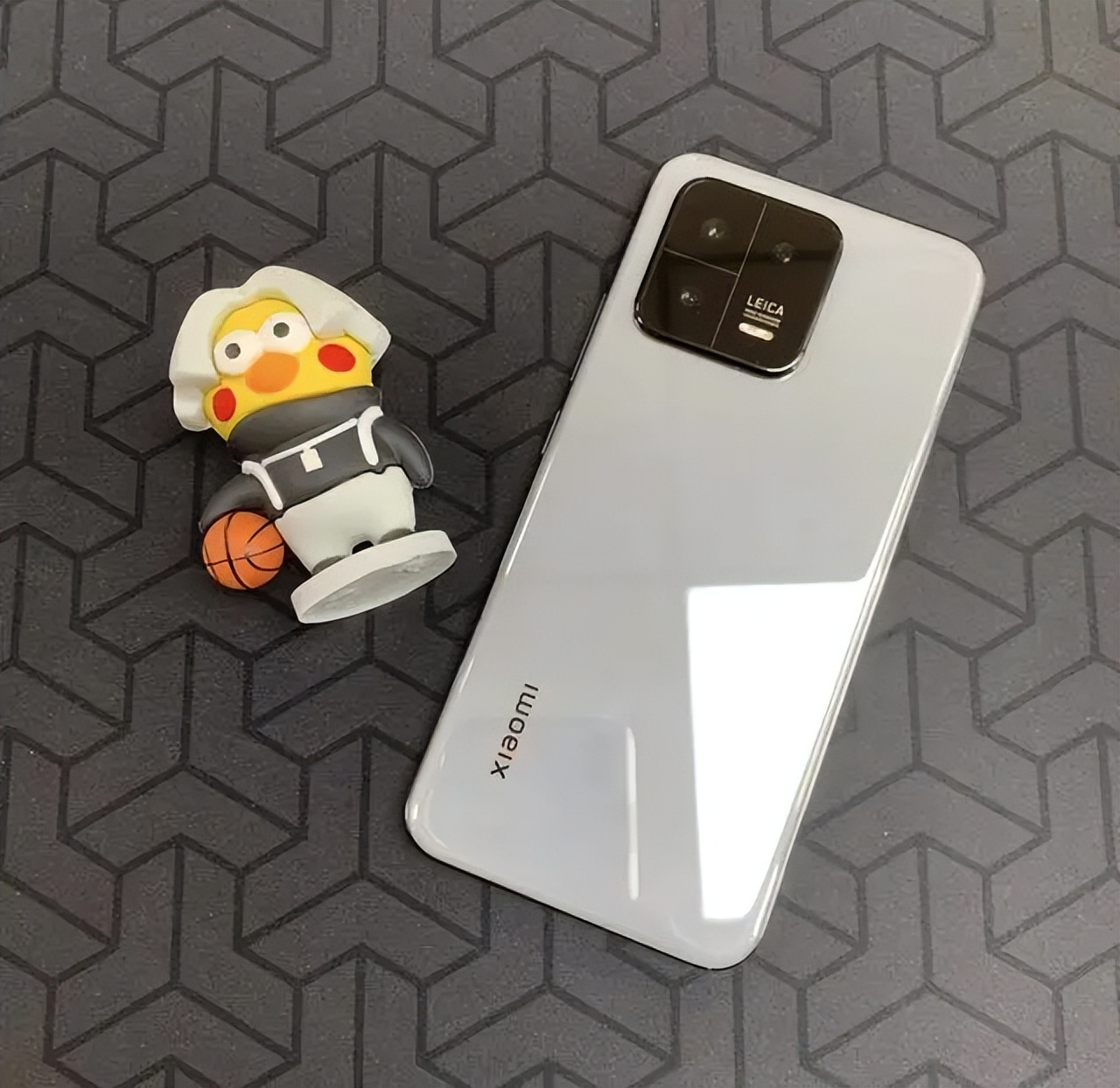 被造谣的中国品牌产品,小米13在欧洲有多火