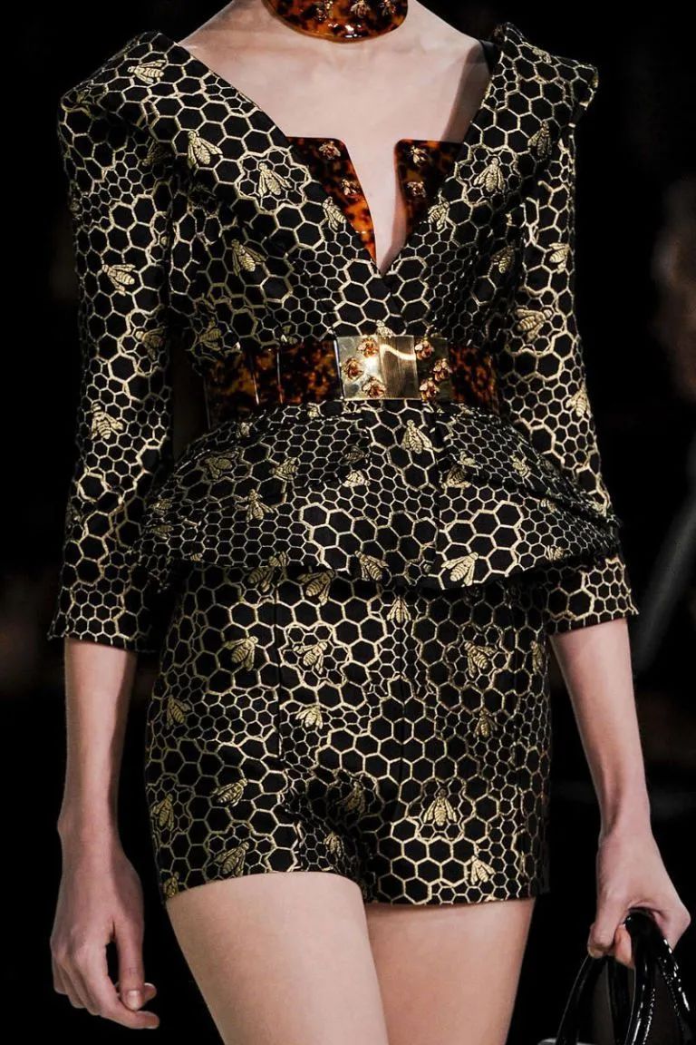 chanel涓彜鐜崇憗鎵嬮摼,chanel鐜崇憗