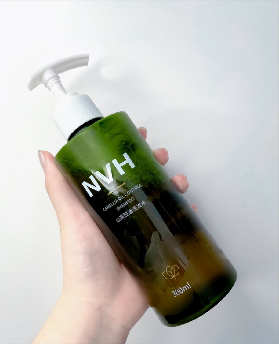 希芸洗发水控油蓬松去屑,希芸去屑洗发水越洗越多头皮屑