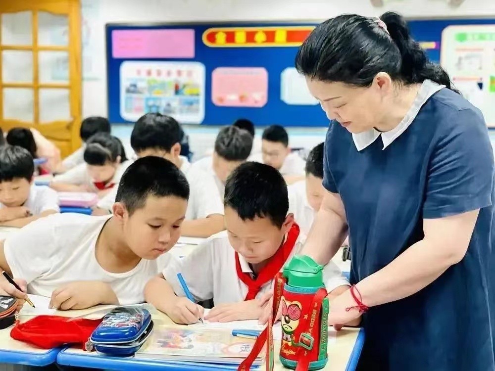 教师绩效二次分配最新政策,教师绩效怎样分配更为合理