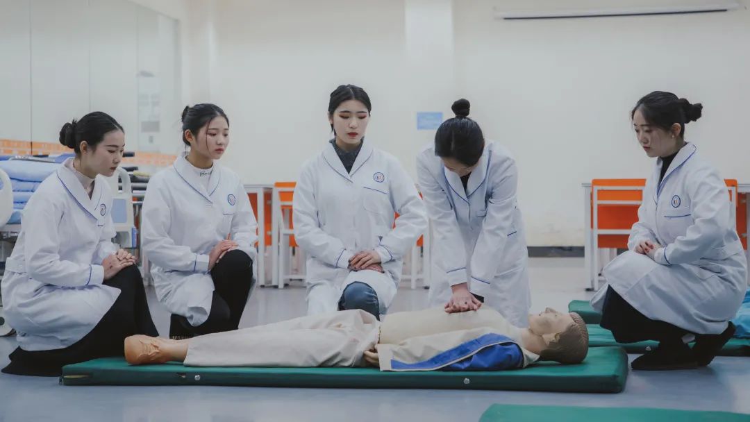 四川希望汽车职业学院排名,四川希望汽车职业学院开店