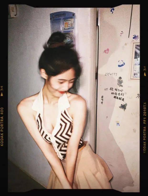 中国女篮王思雨照片好看一点的,徐杰和张茹王思雨身高啥关系