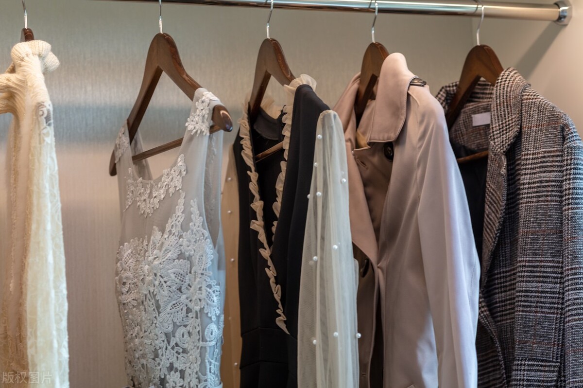 闺蜜出手阔绰买东西用两天就扔，以前不懂，姐姐一番话让我懂了