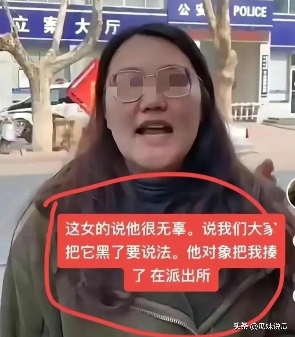 临沂花臂少女殴打三轮车大妈,山东临沂一女子殴打三轮车阿姨