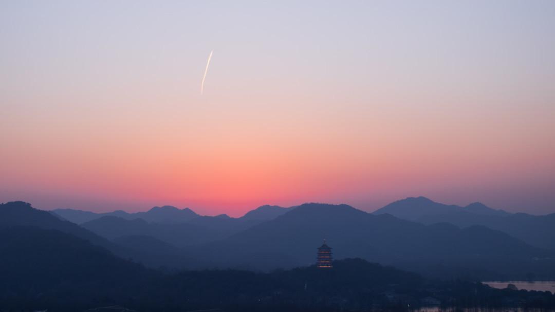 西湖落日最佳观景地,杭州落日景点推荐图片欣赏