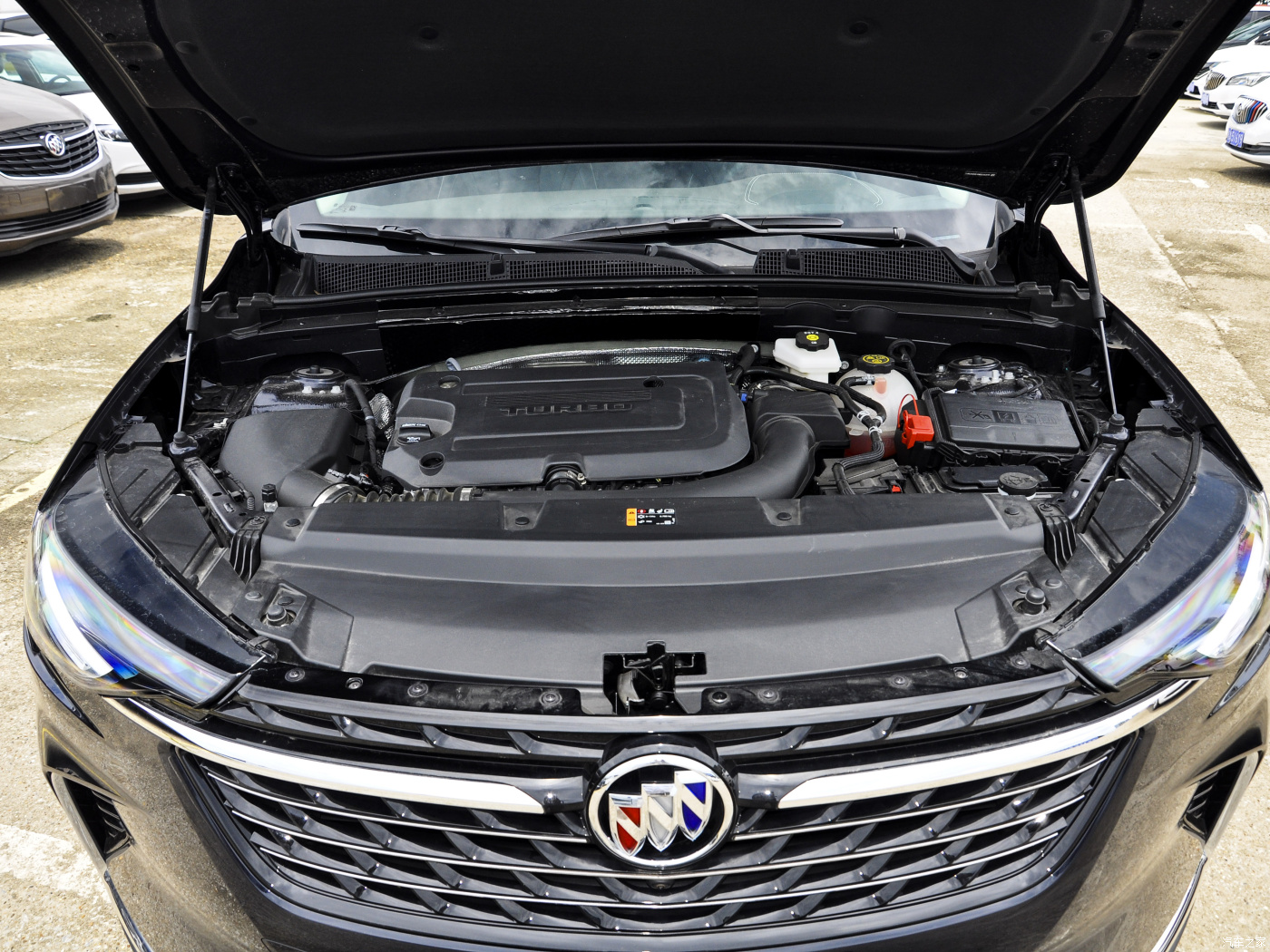 昂科威plus对比大众途观L配置,大众途观别克昂科威plus