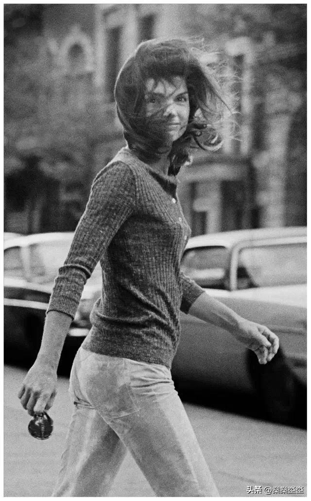 美貌杰奎琳,肯尼迪老婆杰奎琳与过去划清界限