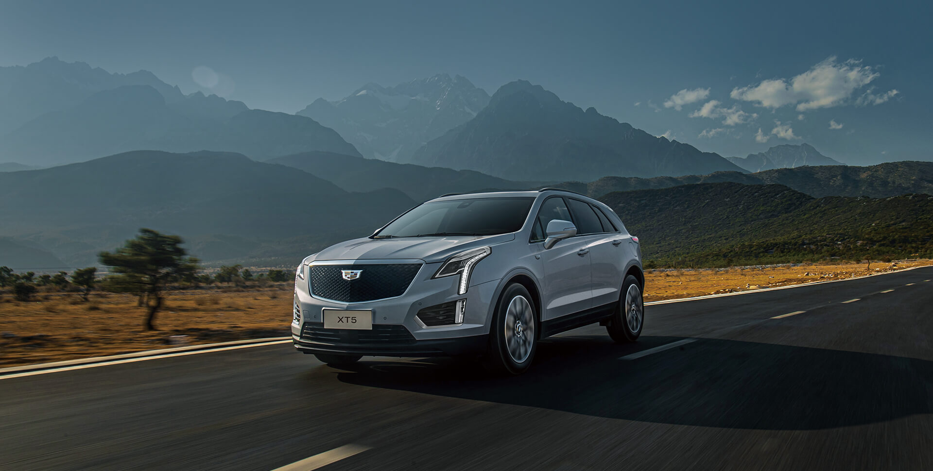 凯迪拉克xt5怎么样口碑怎么样,凯迪拉克xt5多少公里除积碳