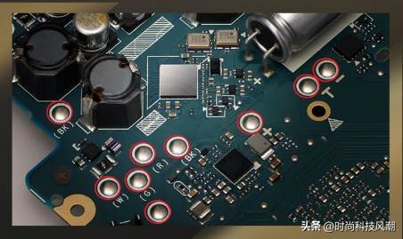 nw-a306索尼黑砖,索尼zx707和索尼黑砖二代对比