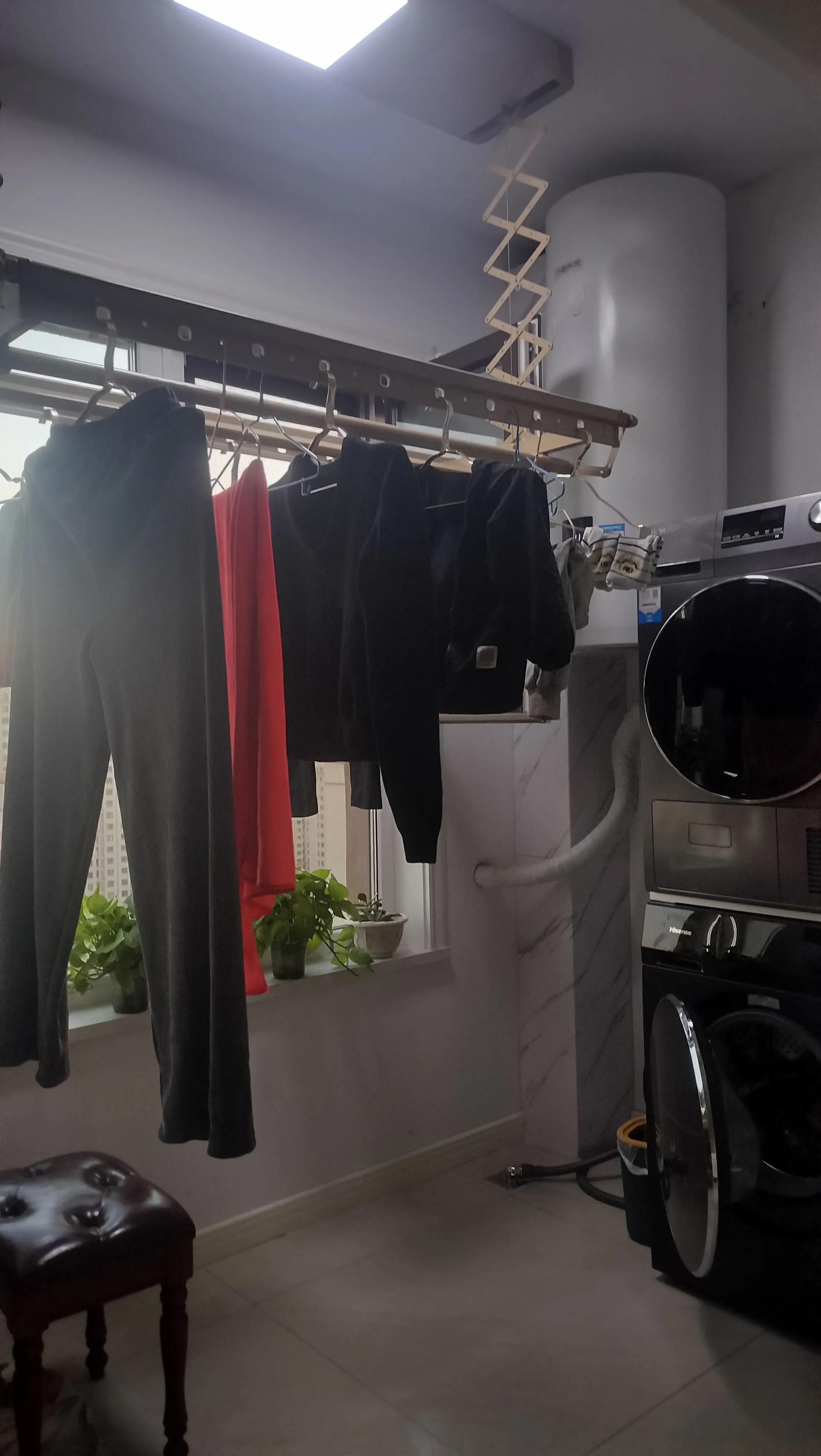 集成吊顶能安装隐形晾衣架,装修时隐形晾衣架哪个步骤安装