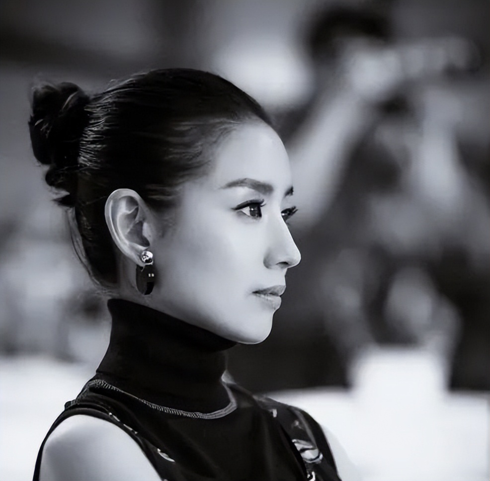 适合大光明脸型的发型,大光明发型怎么样才好看