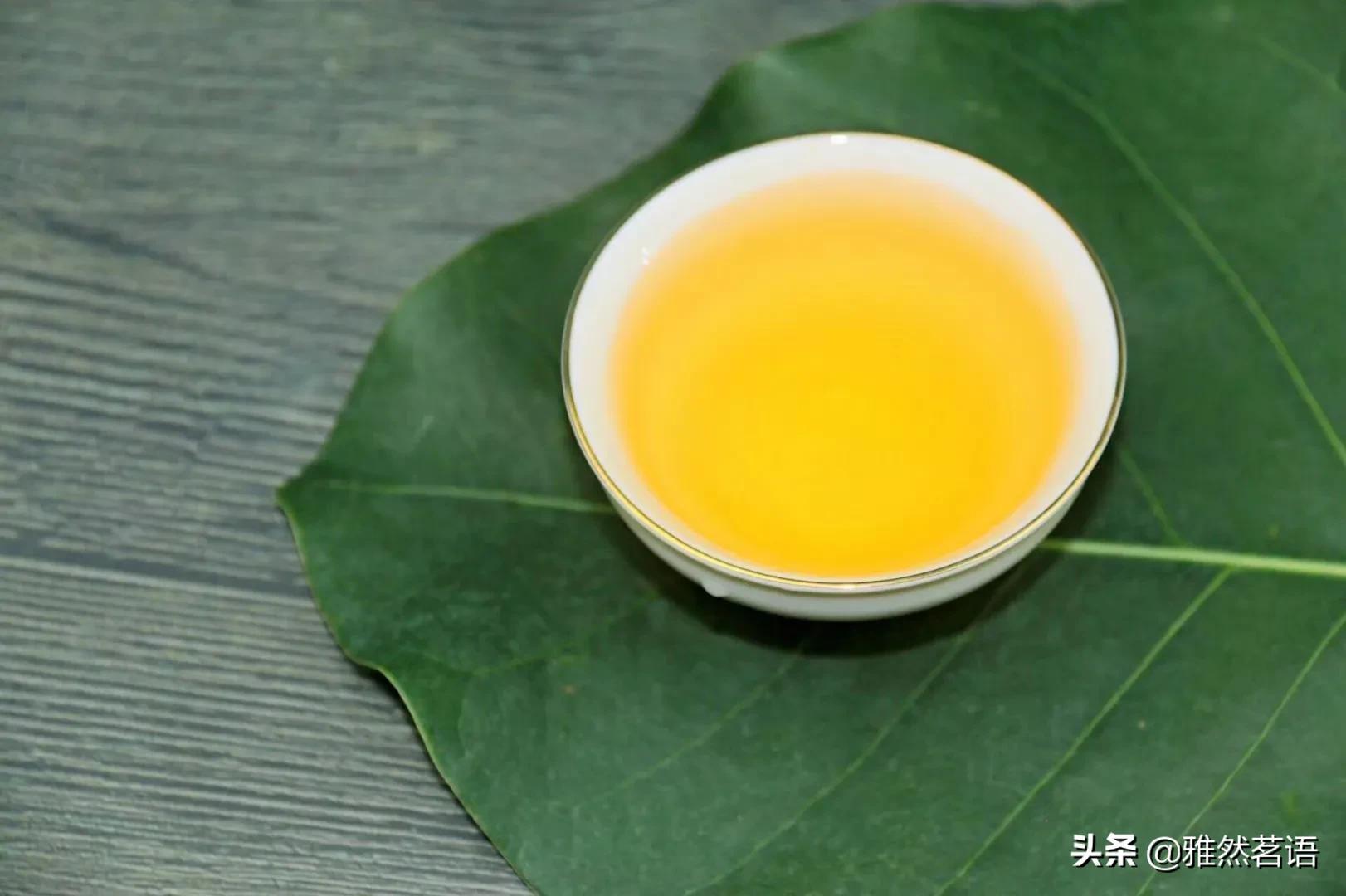 糯香味特别重的普洱茶有哪些,普洱茶生茶香味重是什么原因