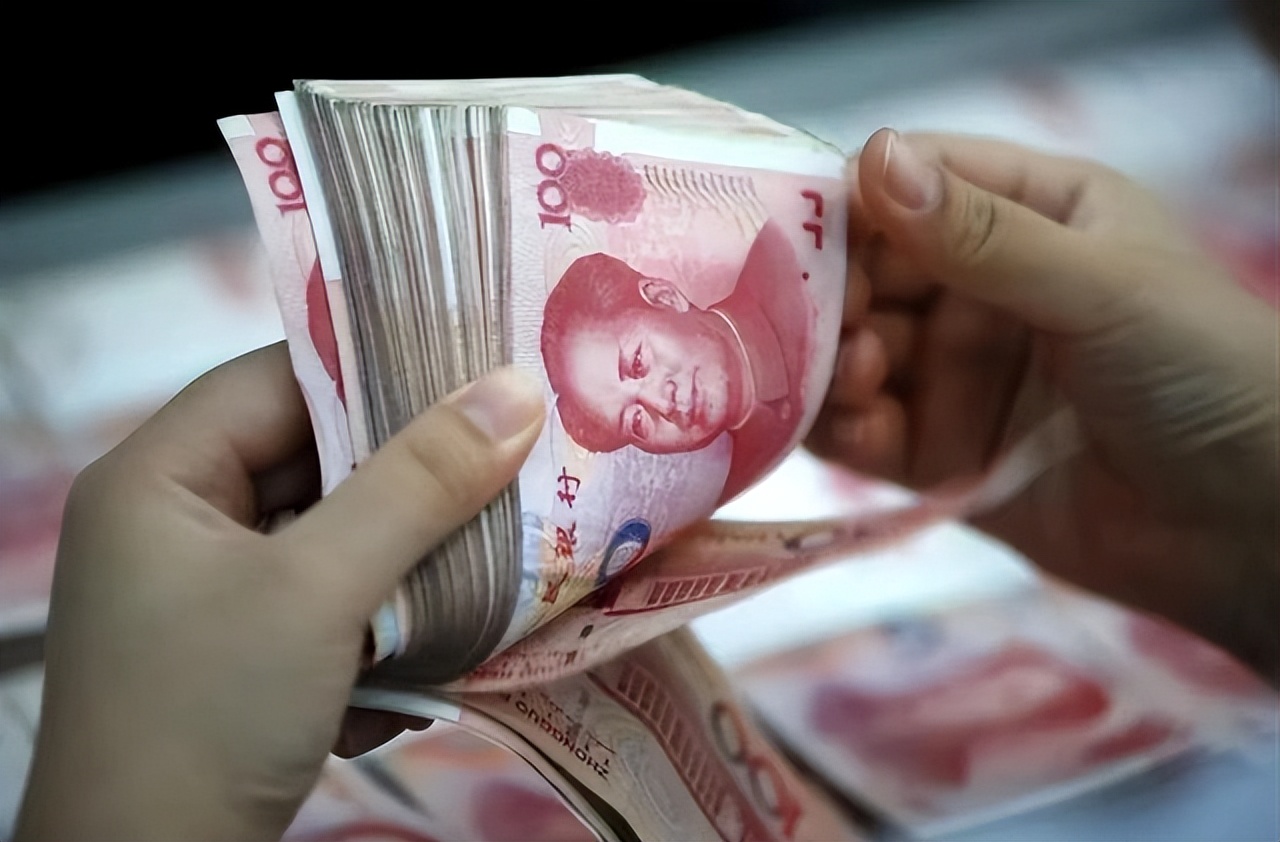 工资要提了，发改委这次太厉害，终于明白怎么样让老百姓多花钱了