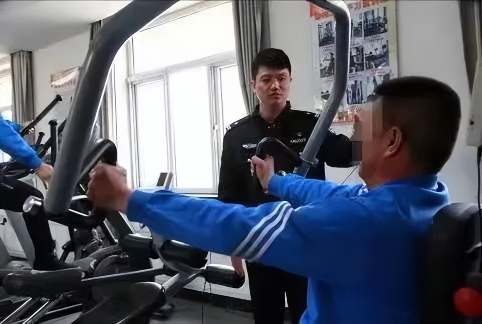 五、四、三......北京戒毒有一套！