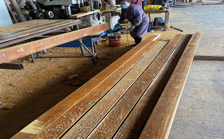 菠萝格价格行情,印尼菠萝格木材价格每立方