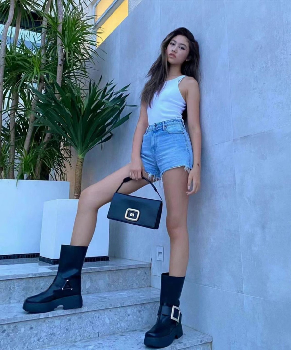 任达华女儿18岁宣布进入演艺圈,任达华18岁女儿宣布出道