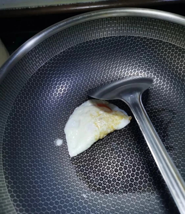 康巴赫不粘炒锅怎么开锅,康巴赫无烟不粘炒锅开锅视频