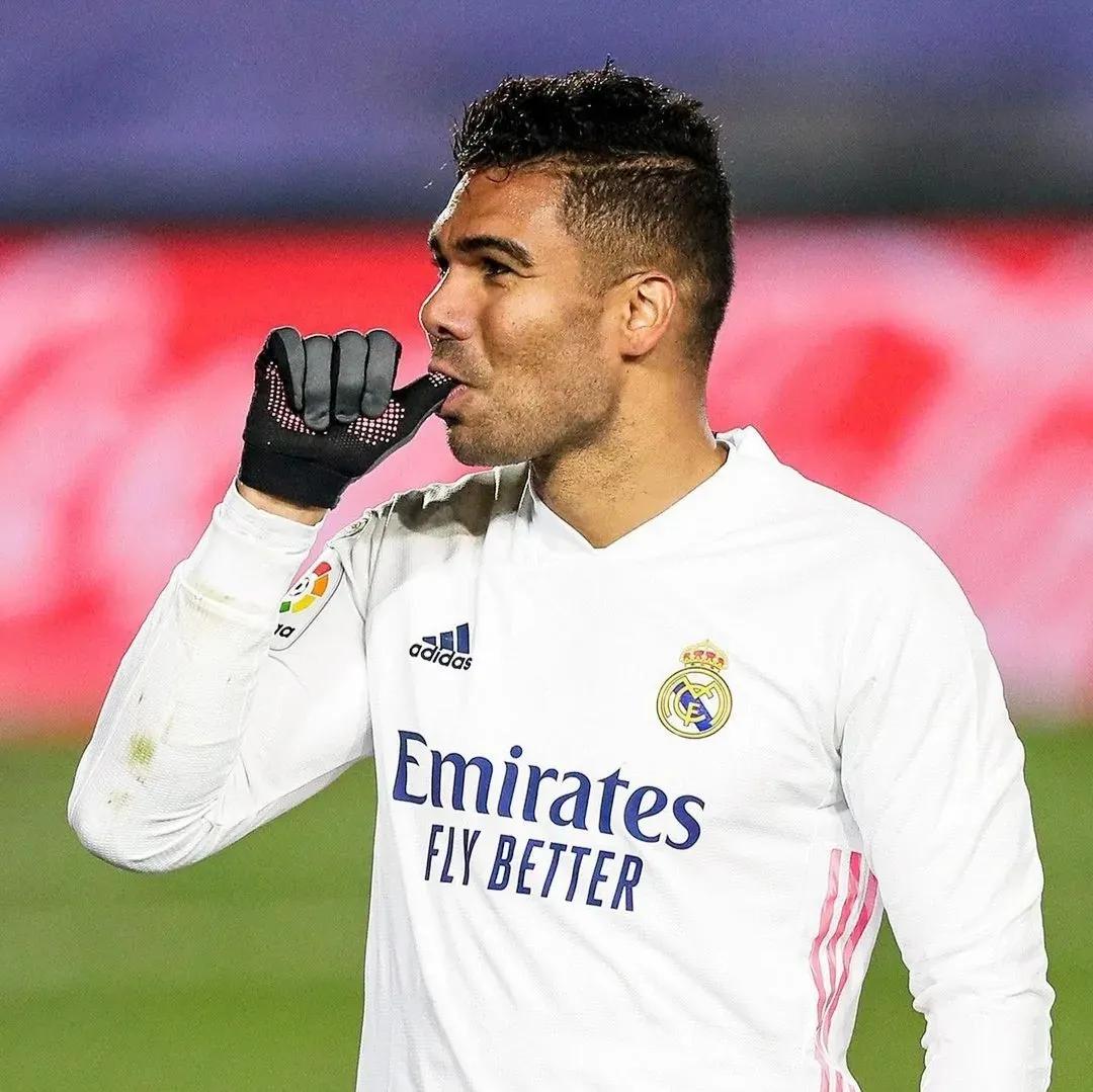 足坛阵容大全,足球奇家军最强阵容