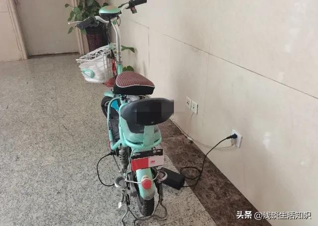 电动车一加油就掉电是什么问题,电动车充满后加速就掉一格电