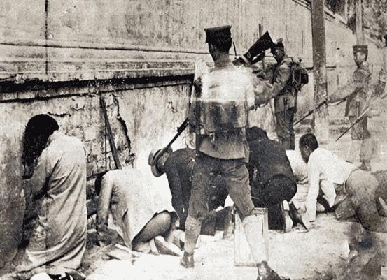 日军日记:*安妇慰**不服从管教,我很愤怒,用*刀刺**插入她的*体下**