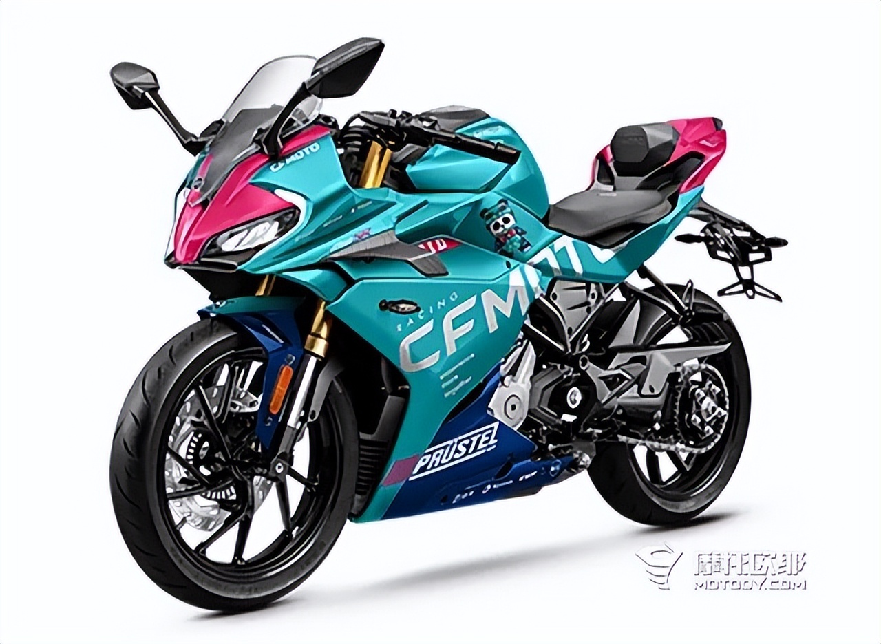 新款250SR竟然和450SR同质化，春风是在自找苦吃吗？