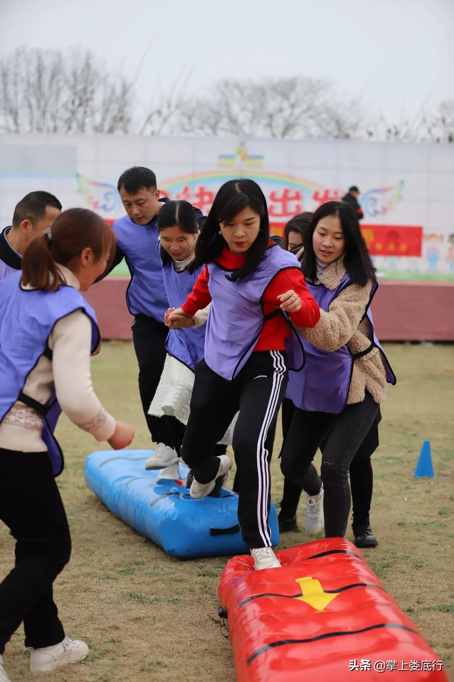 娄底四小妇女节活动,娄底二小五一活动
