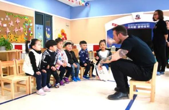 硕士生当幼儿园老师,专科生当幼儿老师的几率大吗