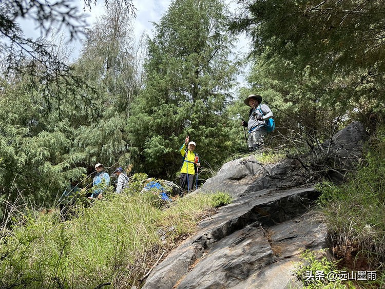 走进昆明安宁，爬癞乌包山、走车木河水库，收获了简单纯粹的快乐