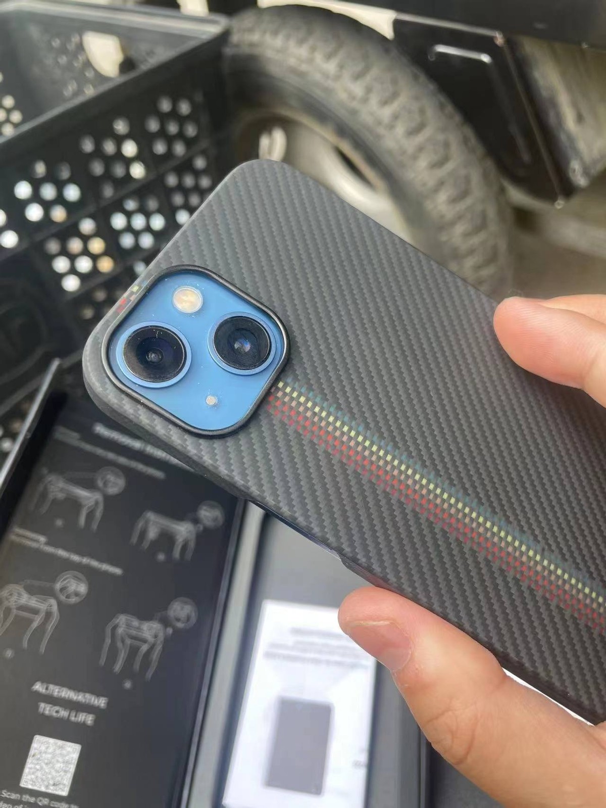 pitaka手机壳对比苹果原装壳,pitaka手机壳什么材质