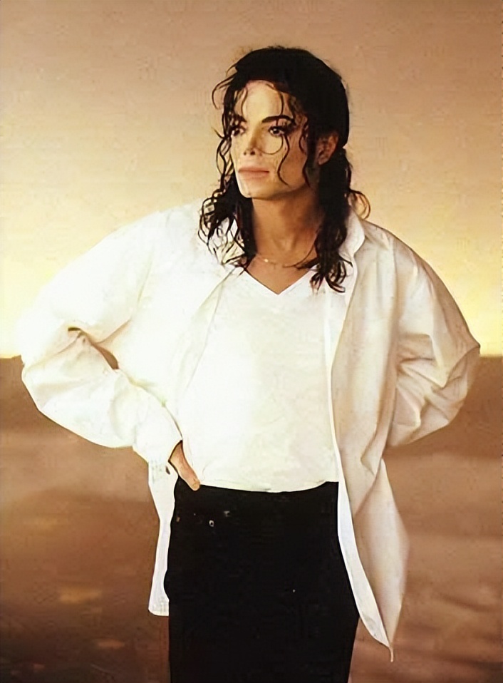 迈克尔杰克逊不为人知的几首歌,迈克尔杰克逊神曲至今无人能超越