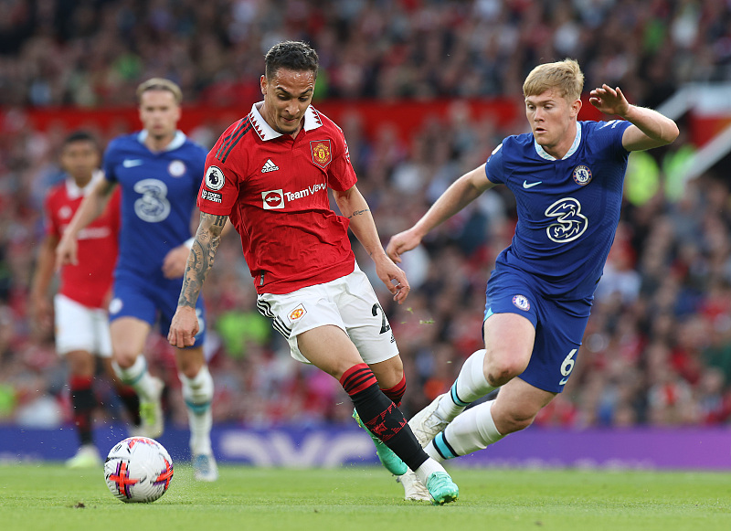 曼联1亿标王主场首秀,曼联0-1埃弗顿受伤