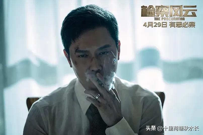 剧情太炸裂！这电影5秒拍出了校园套路贷下女大学生的绝望人生！