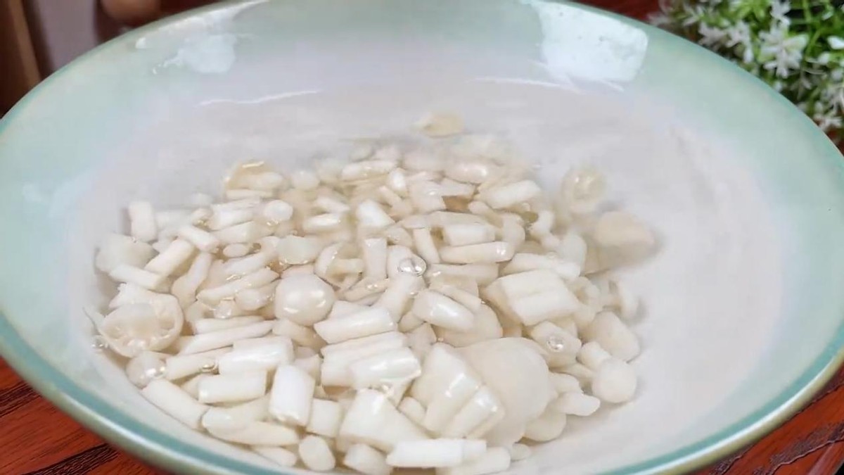 肝火旺睡眠不好怎么调理吃什么,肝火旺睡不好可以喝决明子茶吗