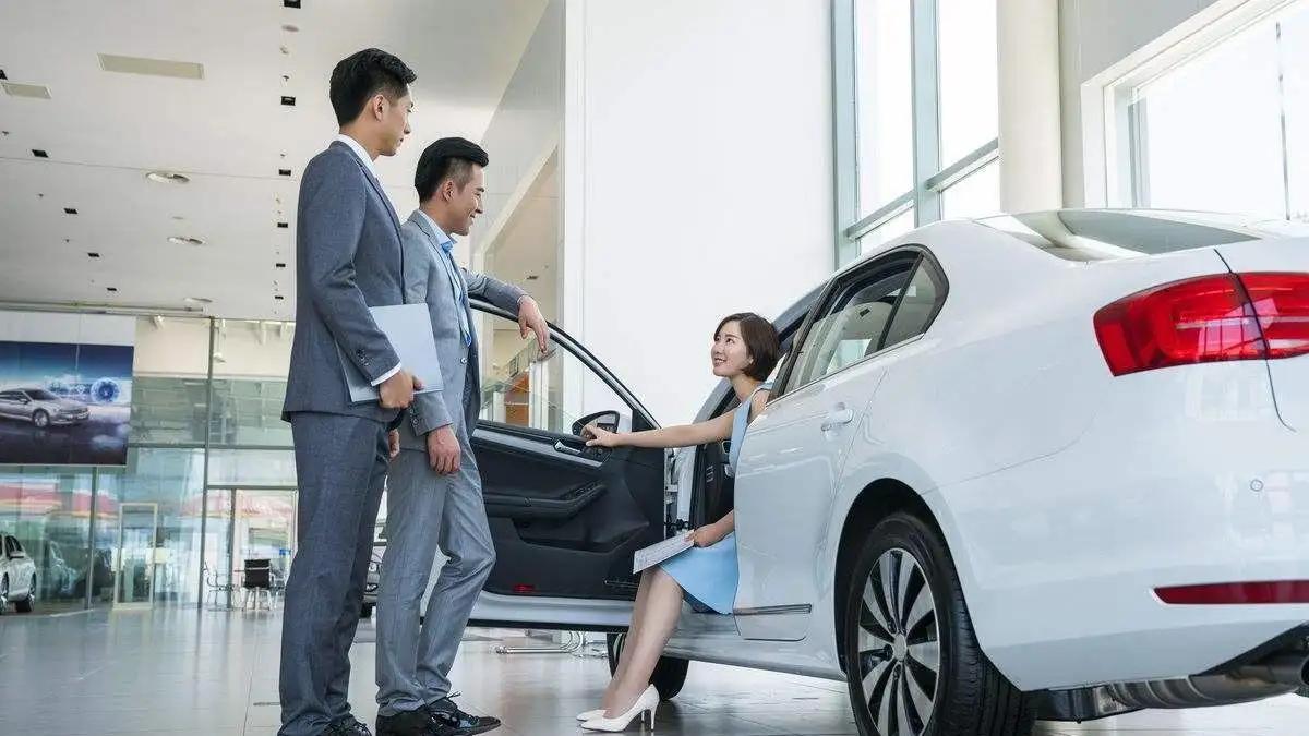 4s店贷款买车低利息什么套路,4s店贷免息款购车有什么坑