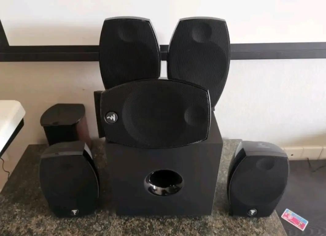 天龙音响和劲浪哪个好,劲浪音响对比柏林之声