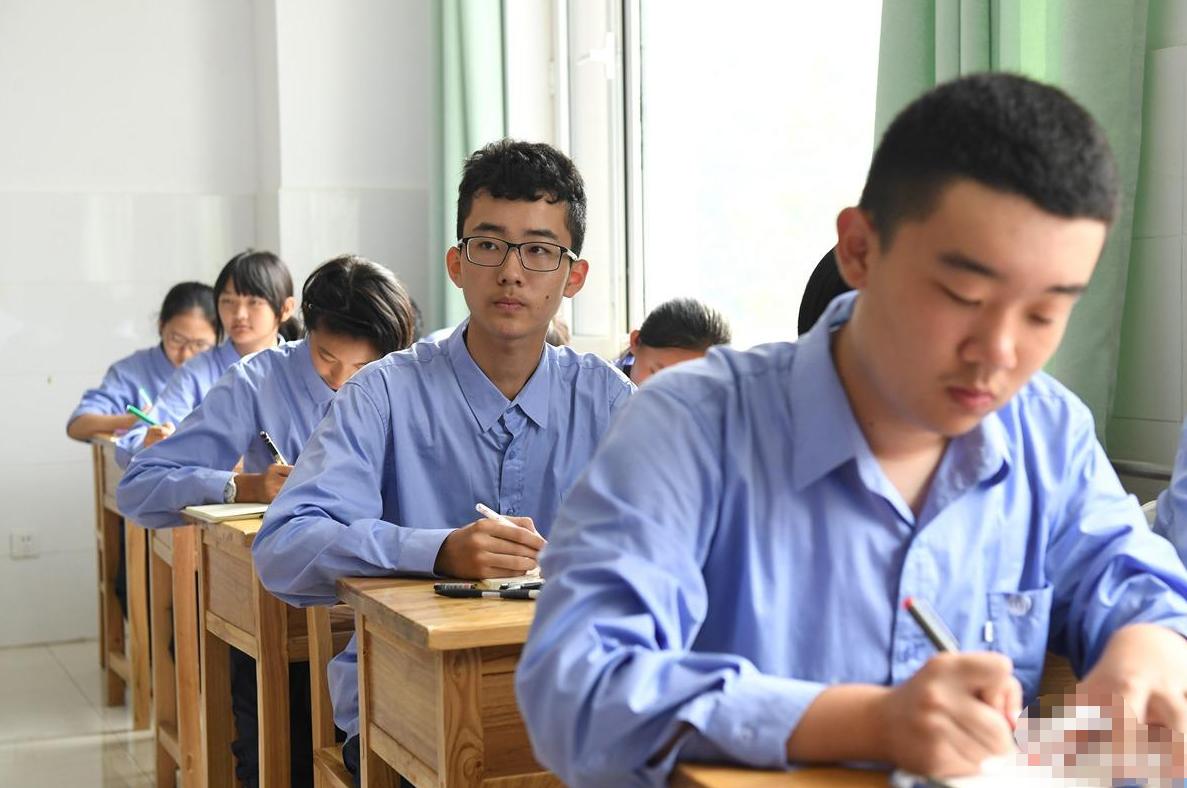 职高学生也能考大学,职高学生可以考大学吗