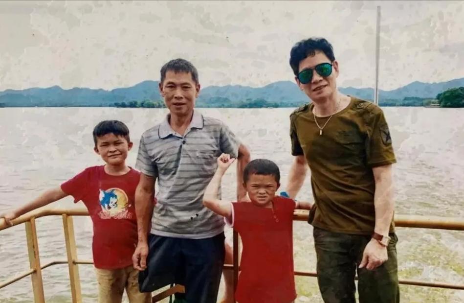 酷似马云的范小勤走红赚了多少钱,酷似马云的江西男童范小勤