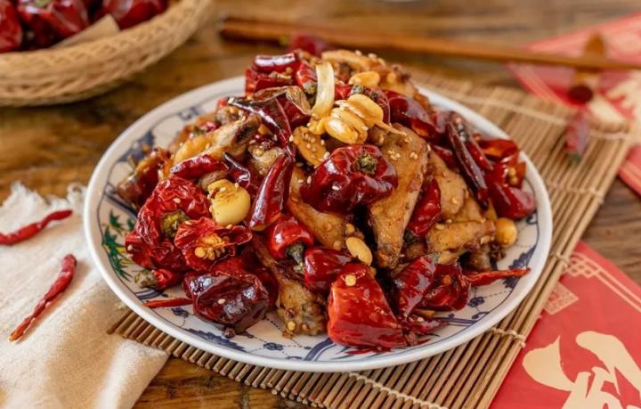 干辣椒做法香辣,干辣椒怎么炒香辣甜