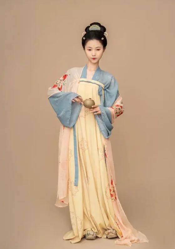 唐朝的服饰特点介绍,唐朝服饰演变及服饰文化