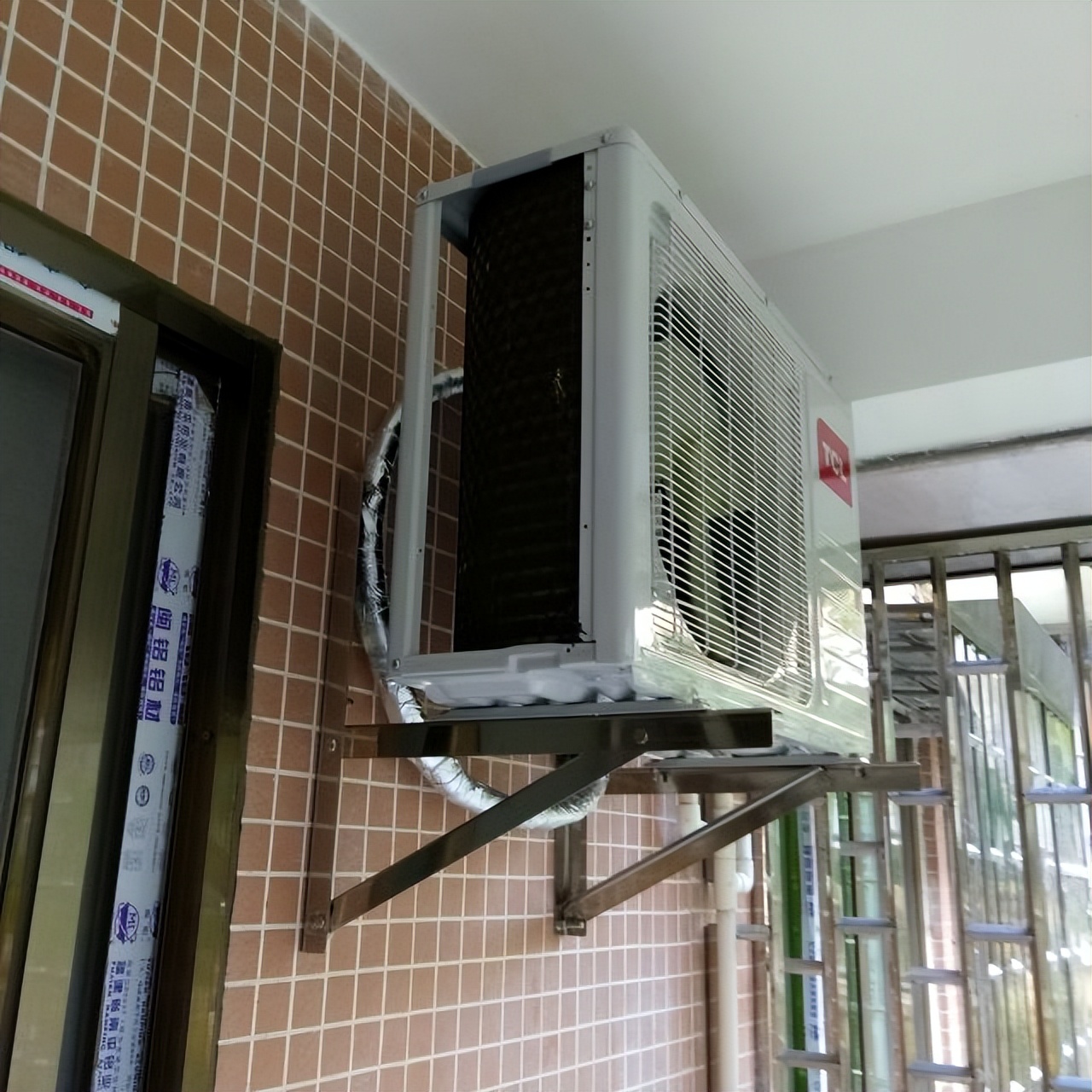 想免费装空调,免费装空调什么条件的可以装