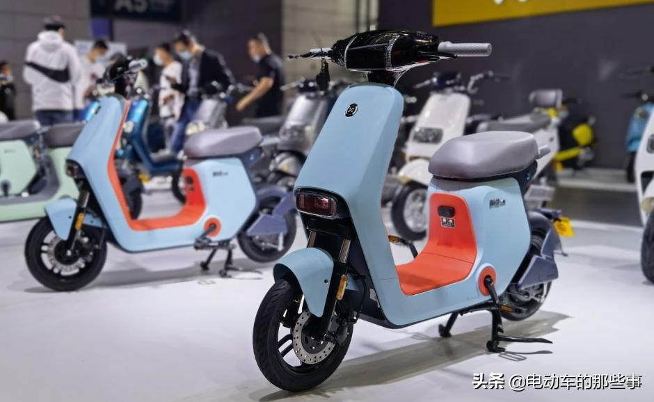 新日电动车锂电车型型号有哪些,新日汽车级锂电池电动车好不好