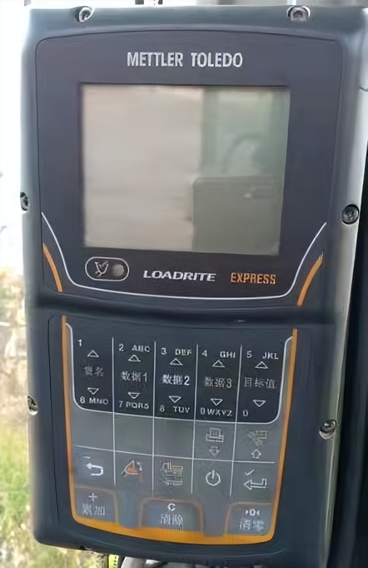 装载机安全应急救援措施,装载机预防泄压办法