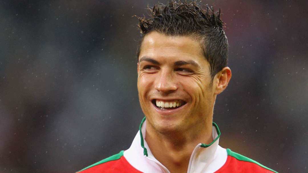 c罗内马尔厄齐尔,c罗内马尔贝尔照片